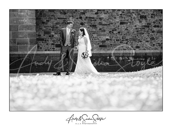 04-24May15CardiffCastle-09