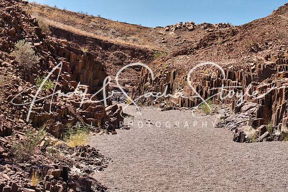 10Twyfelfontein07
