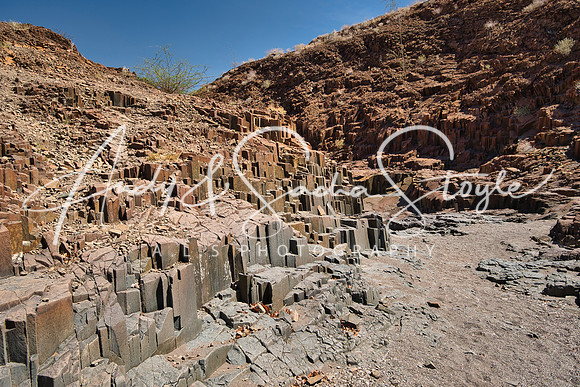 10Twyfelfontein01