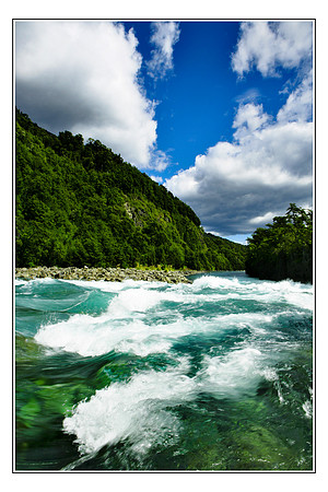 Chile Volcan Osorno  Salto Del Petrohue 02