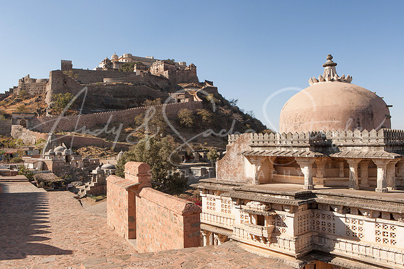 01-India-KumbhalgarhFort02