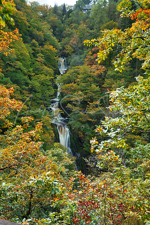 34-MWales-PistyllRhaeadrFalls01