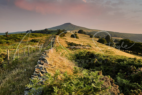 32-Abergavenny-Sugarloaf01