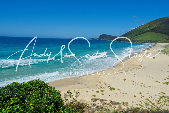 04BootiBootiBlueysBeach01