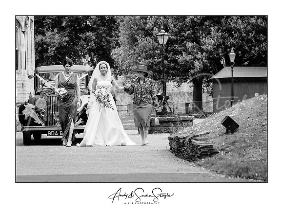 03-23May15CardiffCastle-04