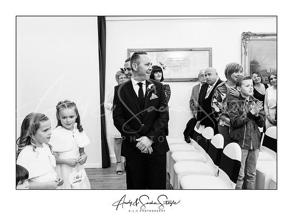 02-1stMay15CardiffCollegeMusicDrama-03