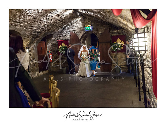 03-23May15CardiffCastle-05