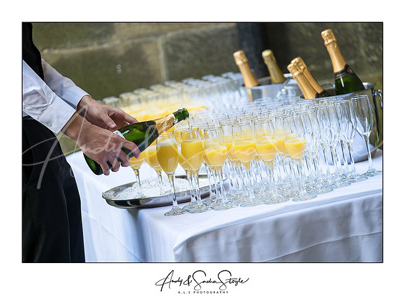 04-24May15CardiffCastle-04